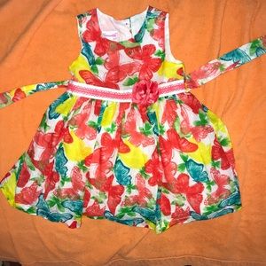 Beautiful and bright toddler summer dress